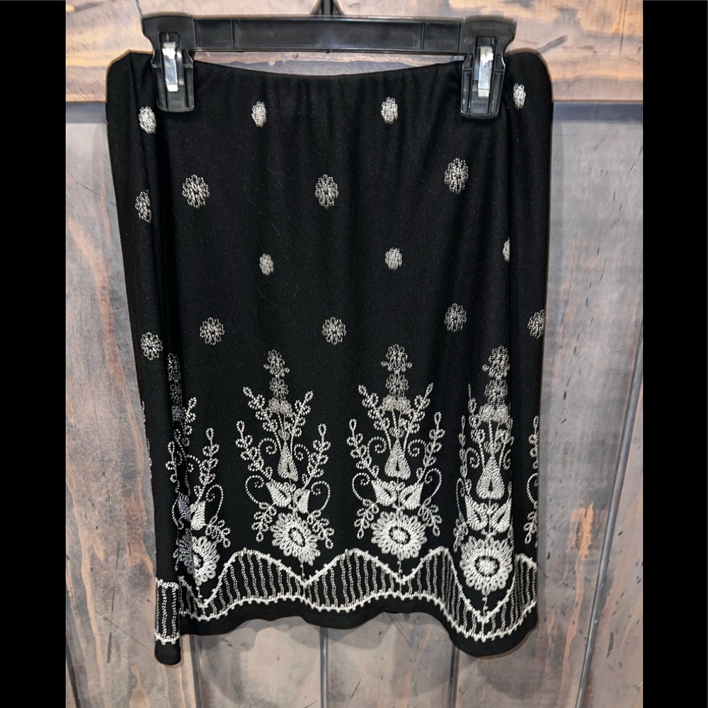 WHBM skirt